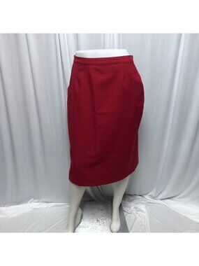 Bend Over Skirt Size 12 Red Pockets Straight Pencil Career Classic Christmas